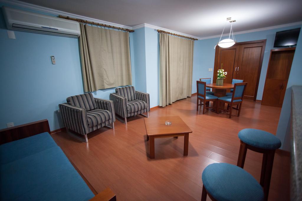 Hotel Saint Louis Luís Eduardo Magalhães Habitación foto