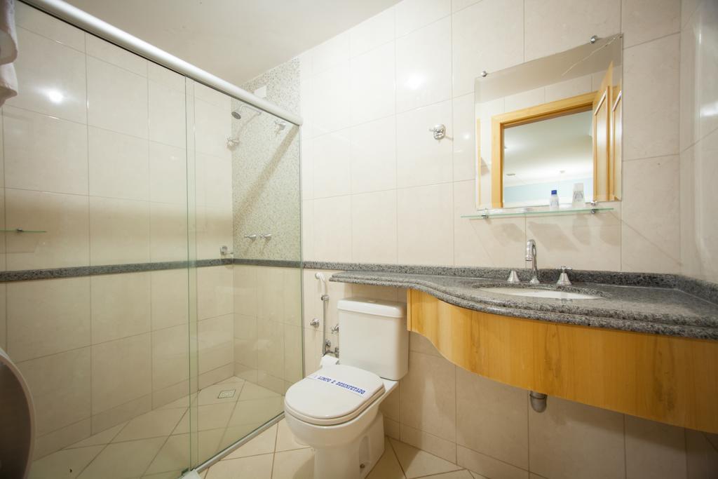 Hotel Saint Louis Luís Eduardo Magalhães Habitación foto